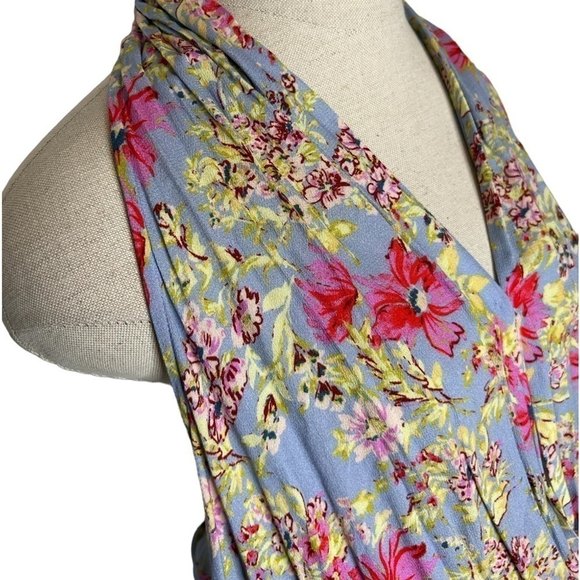 Free People Intimately Should I Say Halter Bodysuit Hydrangea Floral Size Small - Picture 7 of 16